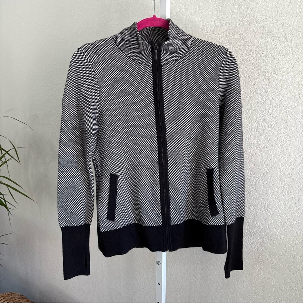 Adrienne Vittadini Zip Up Sweater Black White Jacket Women's Small Knit